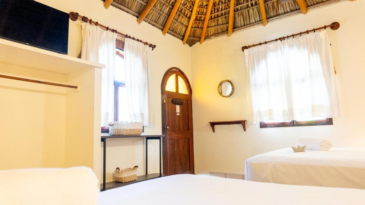 Esencia Puerto Escondido Hotel ปูแอร์โตเอสกอนดิโด ภายนอก รูปภาพ