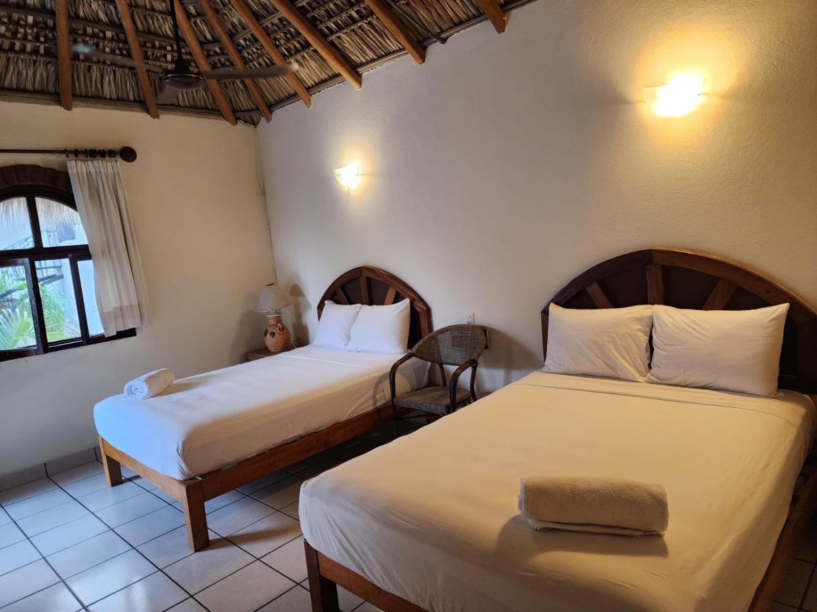 Esencia Puerto Escondido Hotel ปูแอร์โตเอสกอนดิโด ภายนอก รูปภาพ